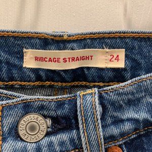 Levis Ribcage Straight Size 24